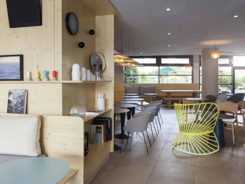 Novotel Suites Paris Montreuil Vincennes Dining Photos