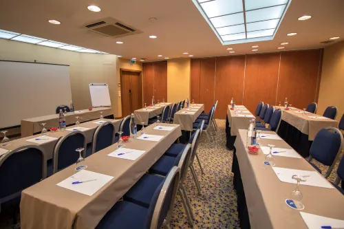 Hotel Travel Park Lisboa Business Photos