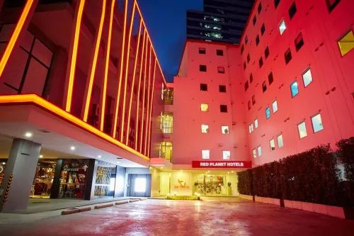 Red Planet Bangkok Surawong Photos