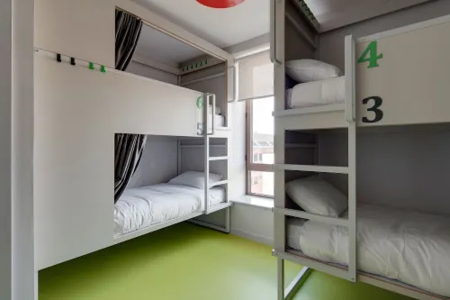 Clink I Lár Zimmer Photos