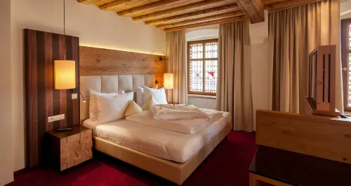 BEST WESTERN Plus Hotel Goldener Adler Innsbruck Photos