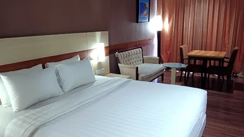 Hotel California Bandung Photos