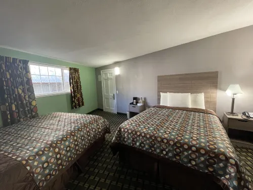 Travel Inn Rooms Photos