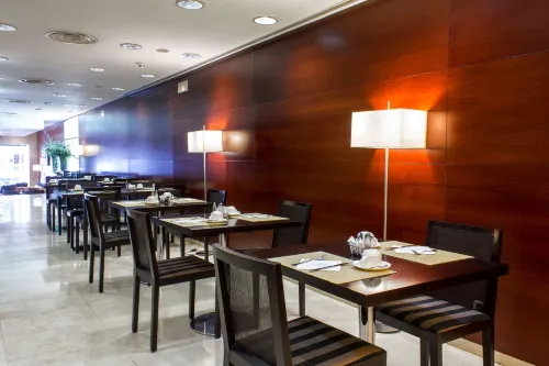 Hotel RH Murcia Centro Ăn uống Photos