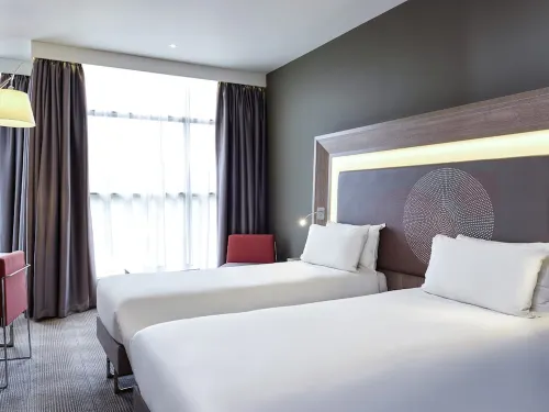 Novotel London Tower Bridge Photos