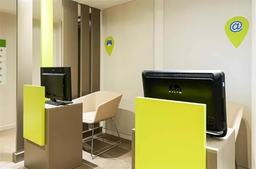 Hotel Ibis Styles Lleida Torrefarrera Circondario Photos