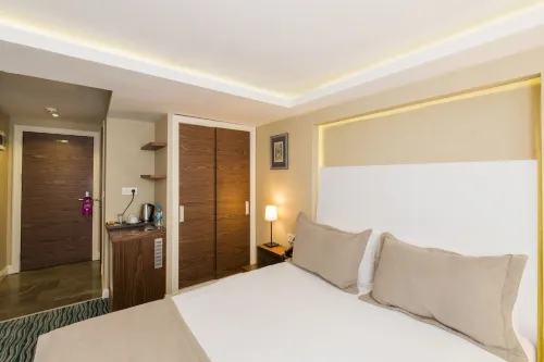 Aston Hotel Taksim Zimmer Photos