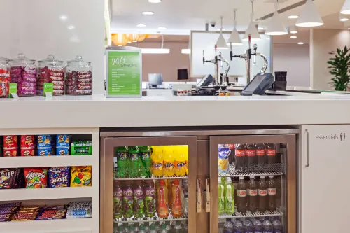 Hampton by Hilton London Gatwick Airport Dining Photos