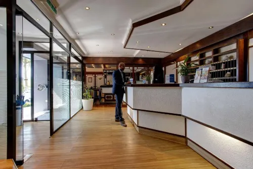 Sure Hotel by Best Western Ambassador Düsseldorf Espaces publics Photos