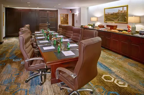 DoubleTree by Hilton Hotel Tulsa Downtown Business Facilities Photos