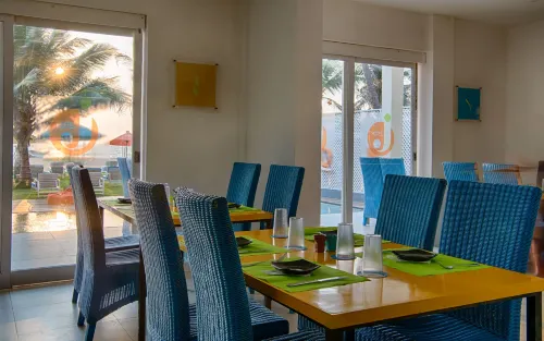 Hotel J Negombo Dining Photos