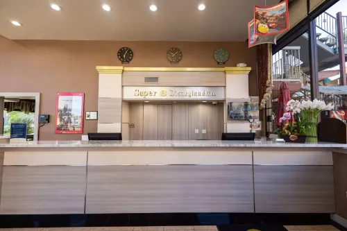 Super 8 by Wyndham Anaheim/Disneyland Drive Общественные зоны Photos
