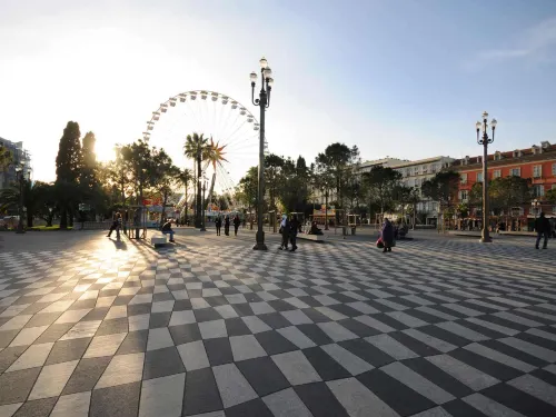 Hôtel ibis budget Nice Aéroport Promenade des Anglais À proximité de l'hôtel Photos