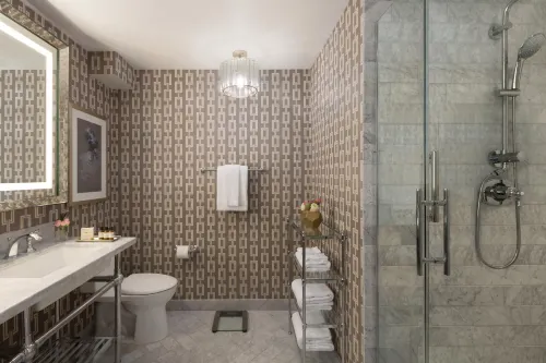 The Claremont Resort & Club Rooms Photos
