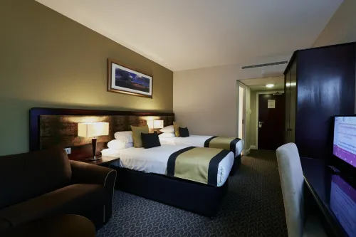 Stamford Bridge Hotel London Photos