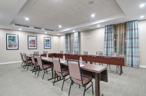 Hampton Inn Boston - Westborough Business Facilities Photos