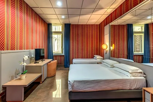 Madison Hotel Photos