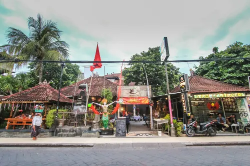 Legian Village Hotel In der Nähe des Hotels Photos