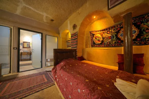 Travel Inn Cave Hotel Photos