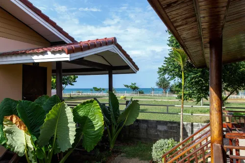 Baan Rabieng Resort Dekat Hotel Photos