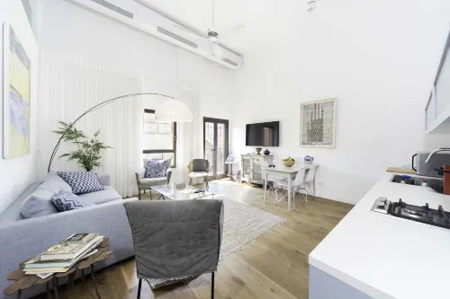 Seaside Escape with Blissful Balcony and Mamad by Sea N' Rent Chambres Photos