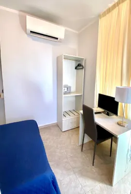 Hotel Venezia Rooms Photos