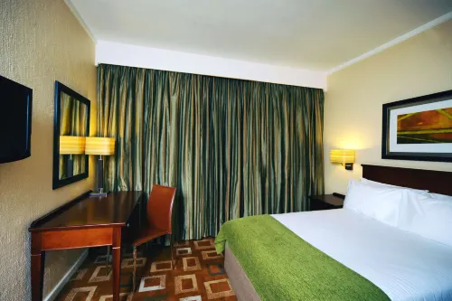 Garden Court or Tambo International Airport Chambres Photos