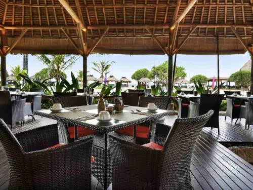 Novotel Lombok Resort & Villas Ăn uống Photos