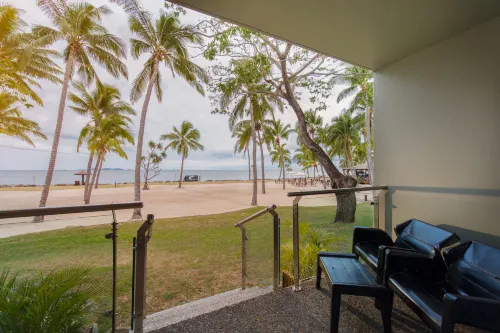 DoubleTree by Hilton Fiji - Sonaisali Island Rooms Photos