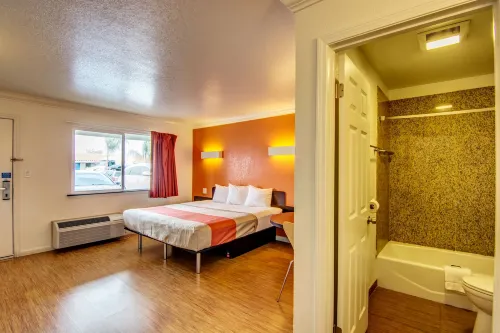 Motel 6 Manteca, CA Photos