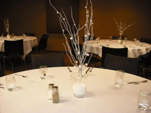 Super 8 by Wyndham Peterborough Restauration Photos