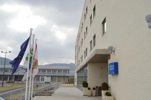 Holiday Inn Express Vitoria Featured Photos