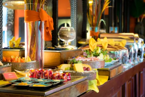 Golden Temple Hotel Dining Photos