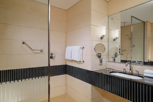 Le Meridien Cairo Airport Rooms Photos