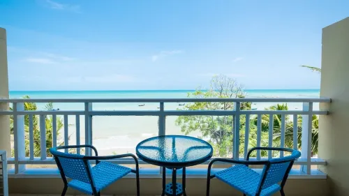 Royal Phala Cliff Beach Resort Рядом с отелем Photos