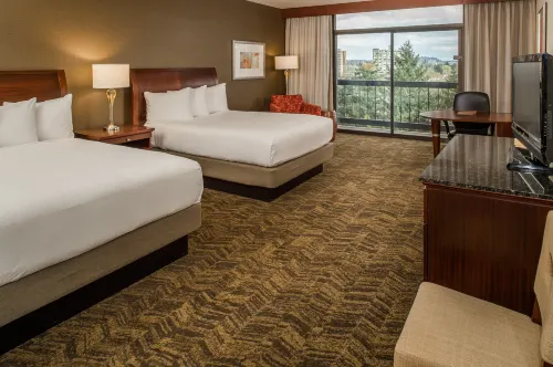 DoubleTree by Hilton Portland, or Rooms Photos