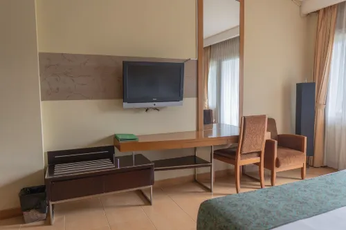 Green Valley Resort Baturaden Kamar Photos