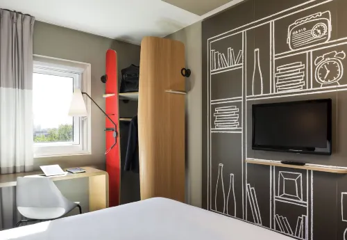Ibis Budapest Heroes Square Номера Photos