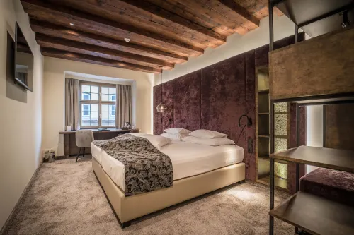 BEST WESTERN Plus Hotel Goldener Adler Innsbruck Zimmer Photos