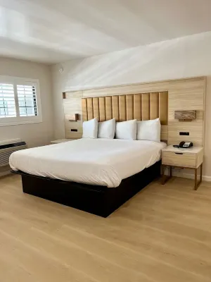 Nob Hill Motor Inn -Newly Updated Rooms! Photos