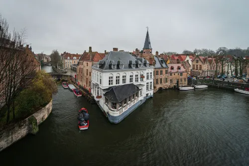 Hotel Bourgoensch Hof À proximité de l'hôtel Photos