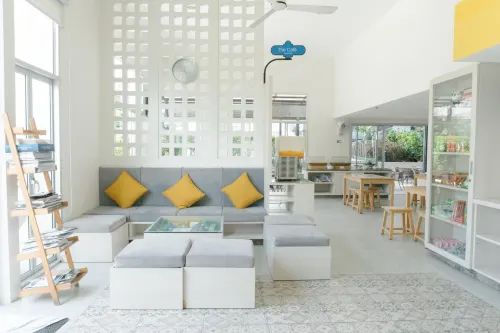 Recenta Suite Phuket Suanluang Aree comuni Photos