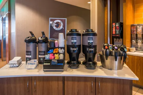 SpringHill Suites Kingman Route 66 Dining Photos