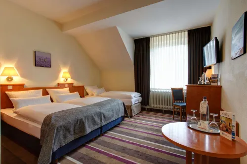 Sure Hotel by Best Western Ambassador Düsseldorf Chambres Photos
