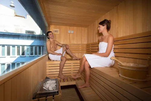 IQ Hotel Roma Photos