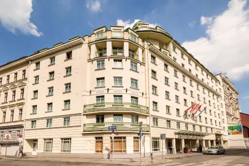 Austria Trend Hotel Ananas Featured Photos