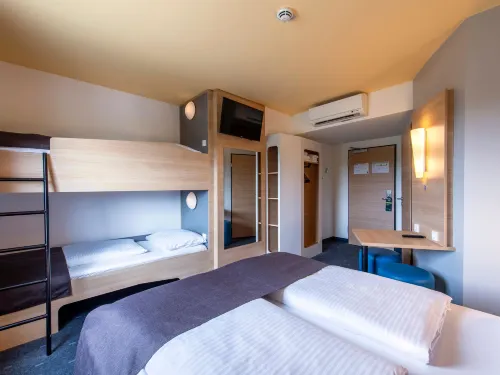 B&B HOTEL Augsburg-Süd Camere Photos