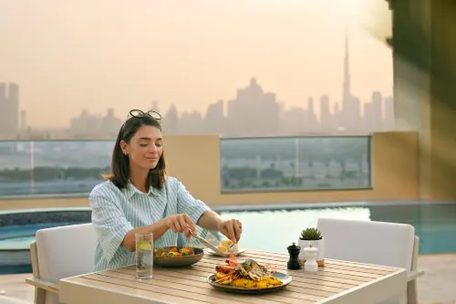Marriott Hotel Al Jaddaf, Dubai Питание Photos