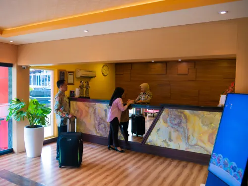 Hotel Nirwana Pekalongan Aree comuni Photos