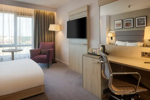 Hilton Garden Inn Dublin City Centre Rooms Photos